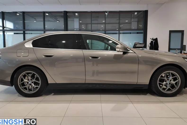 BMW 520d (Seria 5) din 2024 cu 38.500 km - oferta BMW207225 - foto 8