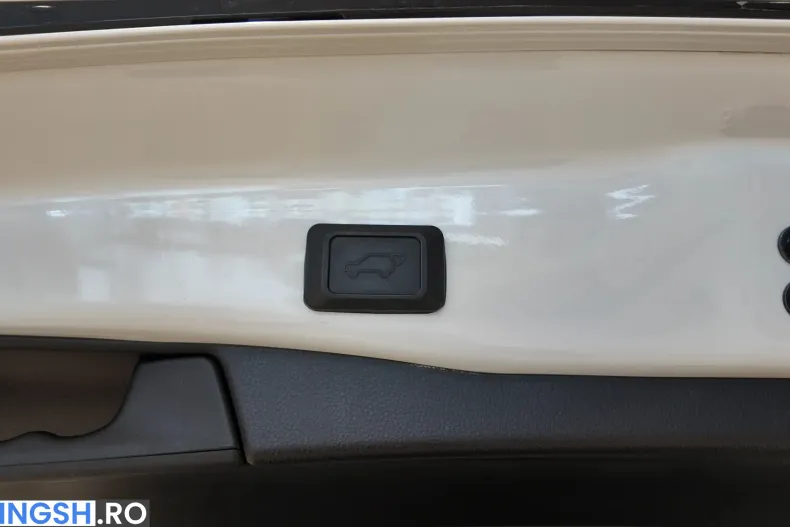 Toyota RAV4 din 2022 cu 41.700 km - oferta TOY207226 - foto 37