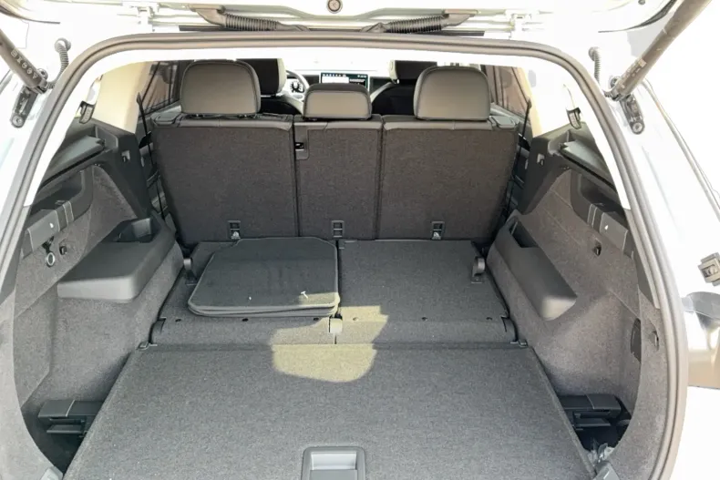 Volkswagen Tayron din 2025 cu 1.100 km - oferta VOL207236 - foto 14