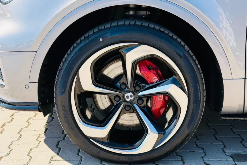 Bentley Bentayga din 2024 cu 7.300 km - oferta BEN207237 - foto 26