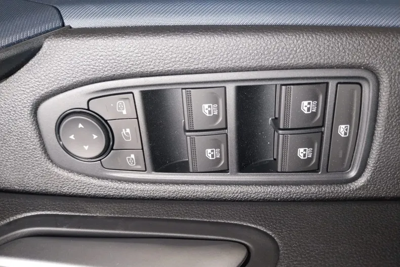 Dacia Duster din 2025 cu 9 km - oferta DAC207238 - foto 12