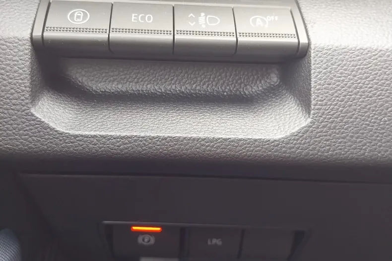 Dacia Duster din 2025 cu 9 km - oferta DAC207238 - foto 13