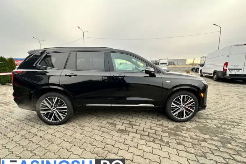 Cadillac XT6 din 2022 cu 23 km - oferta CAD207240 - foto 3