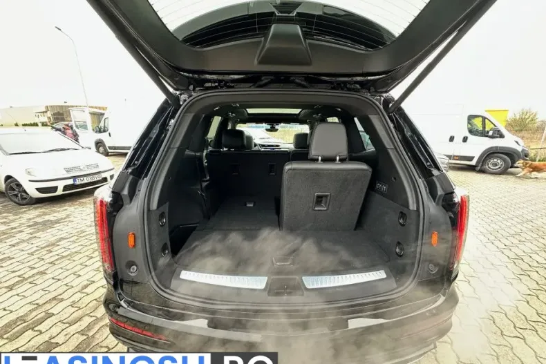 Cadillac XT6 din 2022 cu 23 km - oferta CAD207240 - foto 6