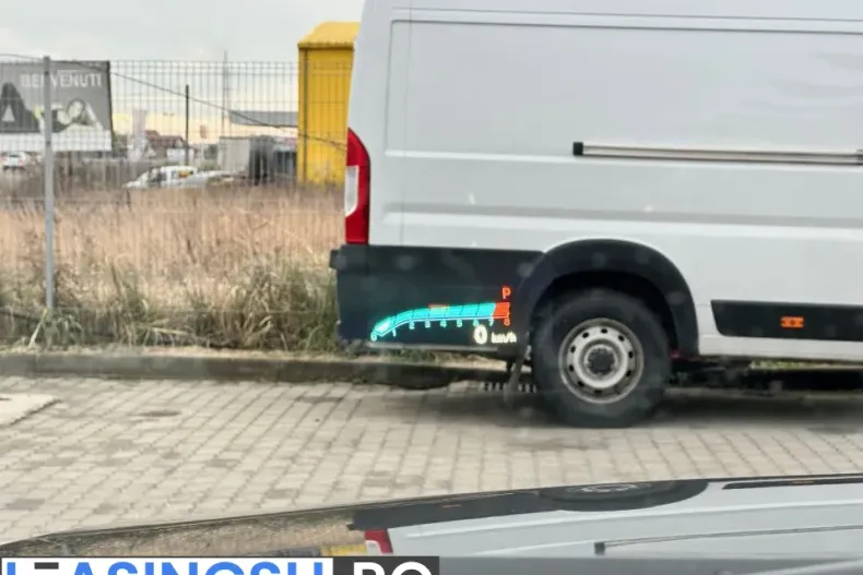 Cadillac XT6 din 2022 cu 23 km - oferta CAD207240 - foto 12