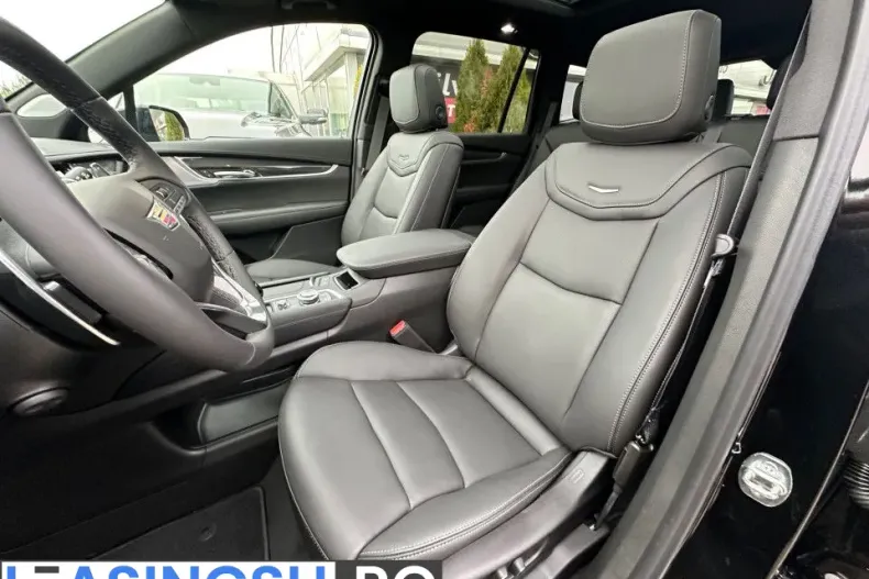 Cadillac XT6 din 2022 cu 23 km - oferta CAD207240 - foto 13