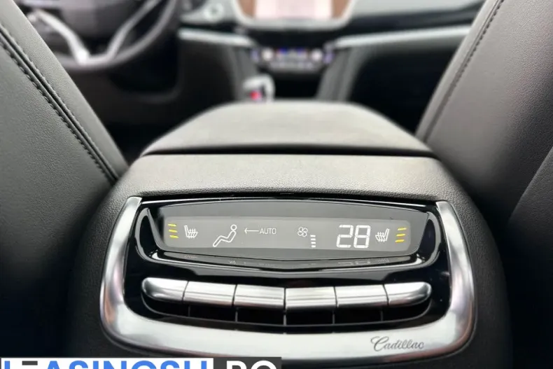 Cadillac XT6 din 2022 cu 23 km - oferta CAD207240 - foto 17