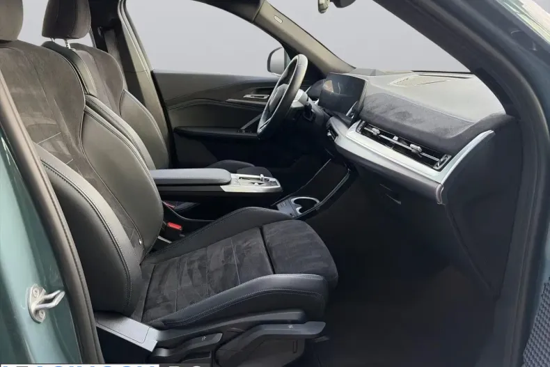 BMW iX2 (Seria X) din 2022 cu 19.900 km - oferta BMW207251 - foto 6