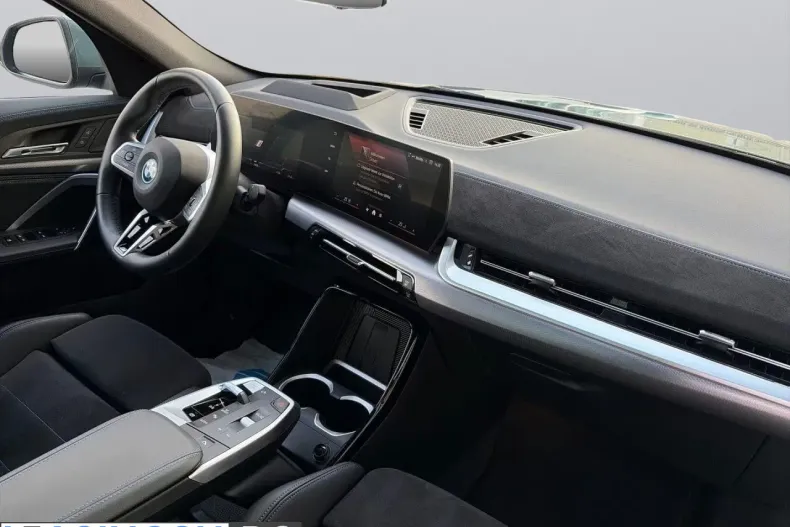 BMW iX2 (Seria X) din 2022 cu 19.900 km - oferta BMW207251 - foto 7