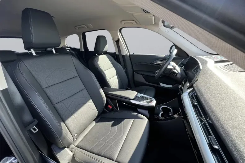 BMW iX1 (Seria X) din 2023 cu 46.199 km - oferta BMW207252 - foto 7