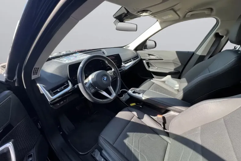 BMW iX1 (Seria X) din 2023 cu 46.199 km - oferta BMW207252 - foto 9