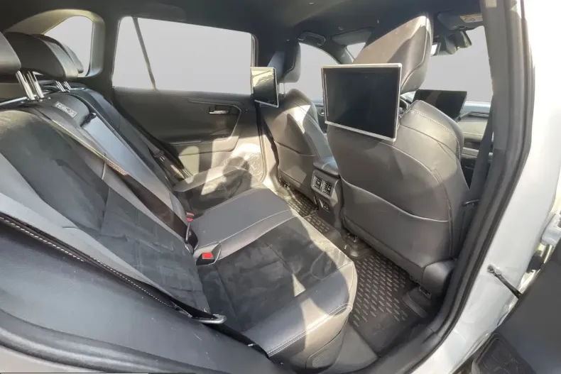 Toyota RAV4 din 2023 cu 40.112 km - oferta TOY207254 - foto 13