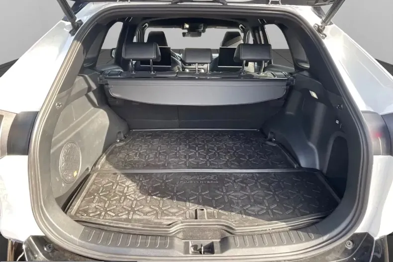 Toyota RAV4 din 2023 cu 40.112 km - oferta TOY207254 - foto 16