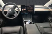 Tesla Model 3 din 2023 cu 67.652 km - oferta TES207255 - foto 2
