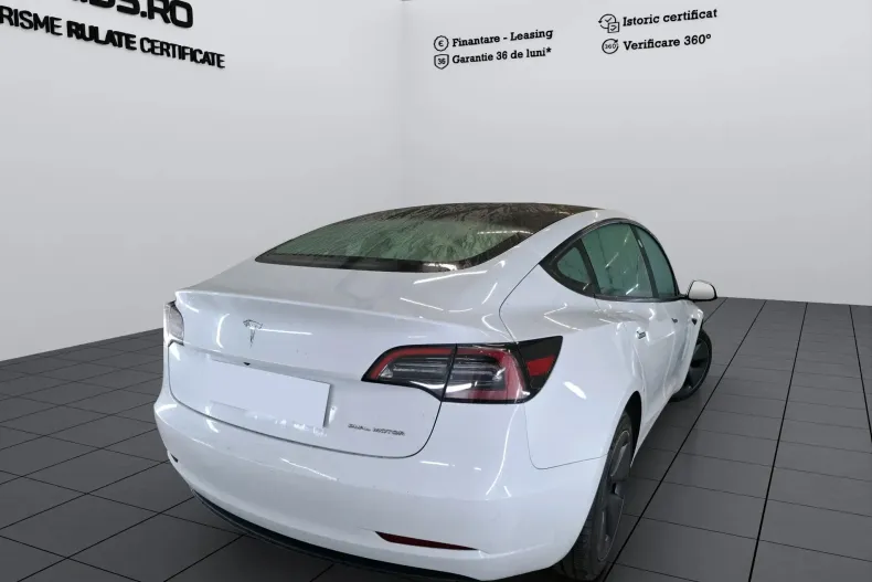 Tesla Model 3 din 2023 cu 67.652 km - oferta TES207255 - foto 5