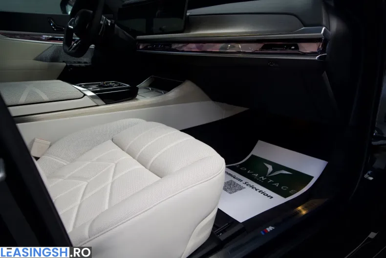 BMW 740d (Seria 7) din 2026 cu 20 km - oferta BMW207258 - foto 11