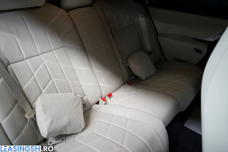 BMW 740d (Seria 7) din 2026 cu 20 km - oferta BMW207258 - foto 14