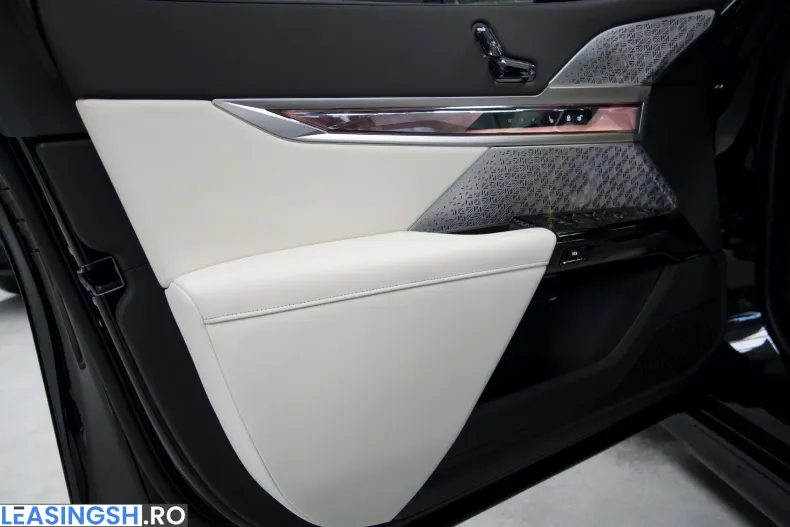 BMW 740d (Seria 7) din 2026 cu 20 km - oferta BMW207258 - foto 22