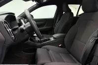 Volvo XC40 din 2022 cu 46.700 km - oferta VOL207261 - foto 10