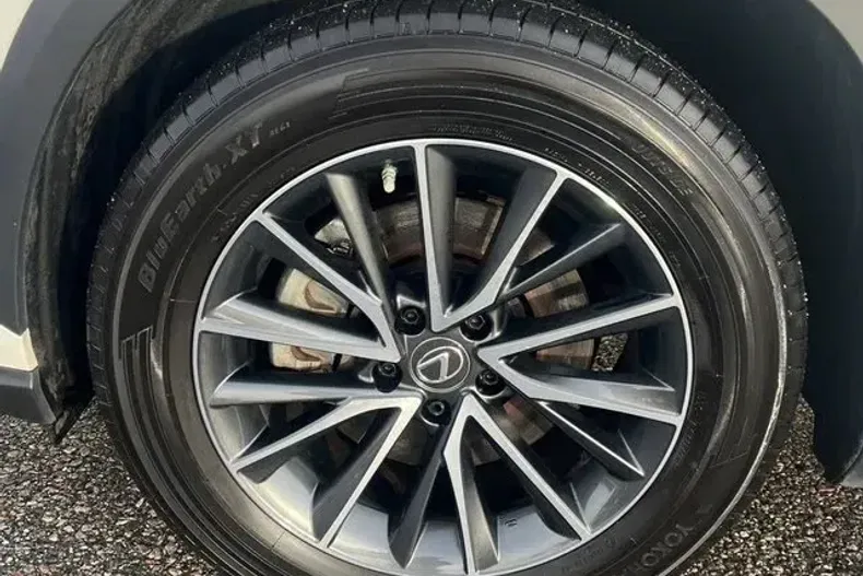 Lexus Seria NX din 2023 cu 50.200 km - oferta LEX207262 - foto 9