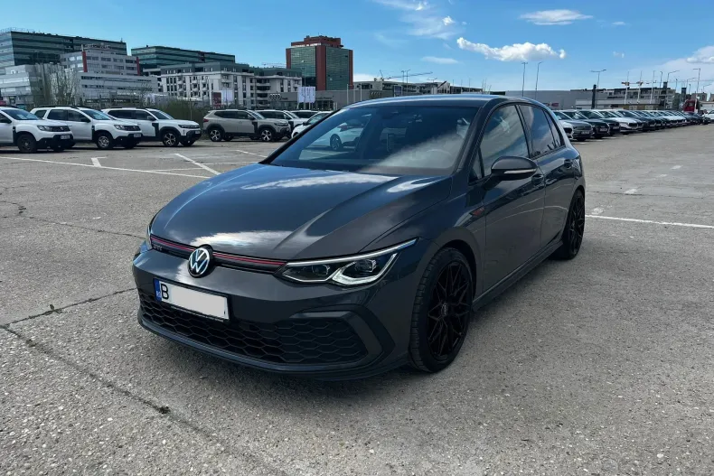 Volkswagen Golf din 2021 cu 43.000 km - oferta VOL207265 - foto 3