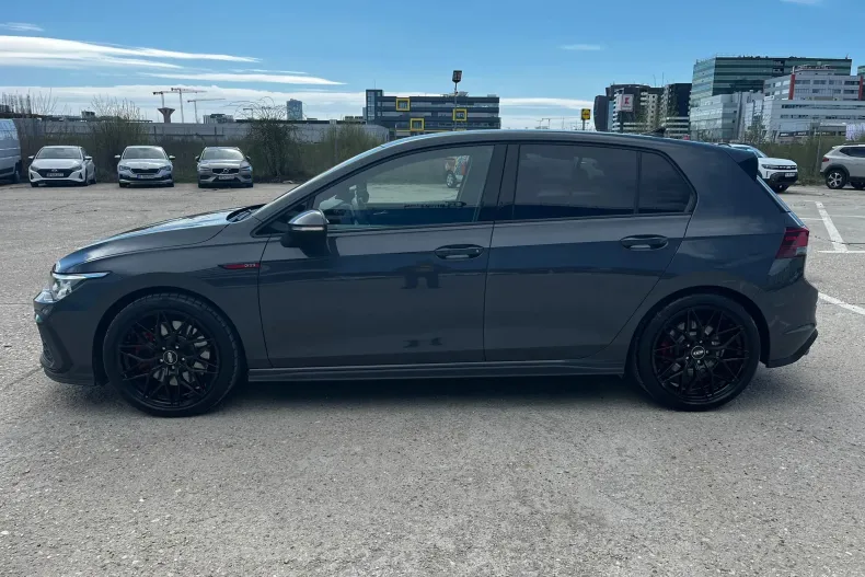 Volkswagen Golf din 2021 cu 43.000 km - oferta VOL207265 - foto 4