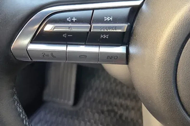 Mazda 3 din 2021 cu 69.986 km - oferta MAZ207267 - foto 20