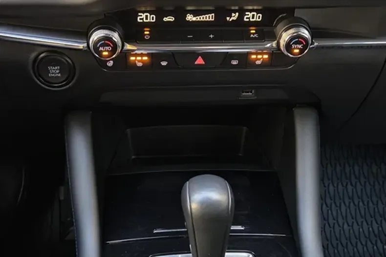 Mazda 3 din 2021 cu 69.986 km - oferta MAZ207267 - foto 29