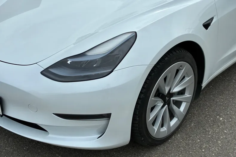 Tesla Model 3 din 2023 cu 57.475 km - oferta TES207270 - foto 9