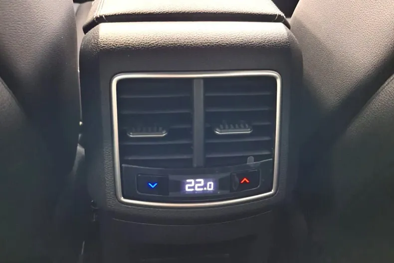 Kia Sportage din 2025 cu 5 km - oferta KIA207272 - foto 11