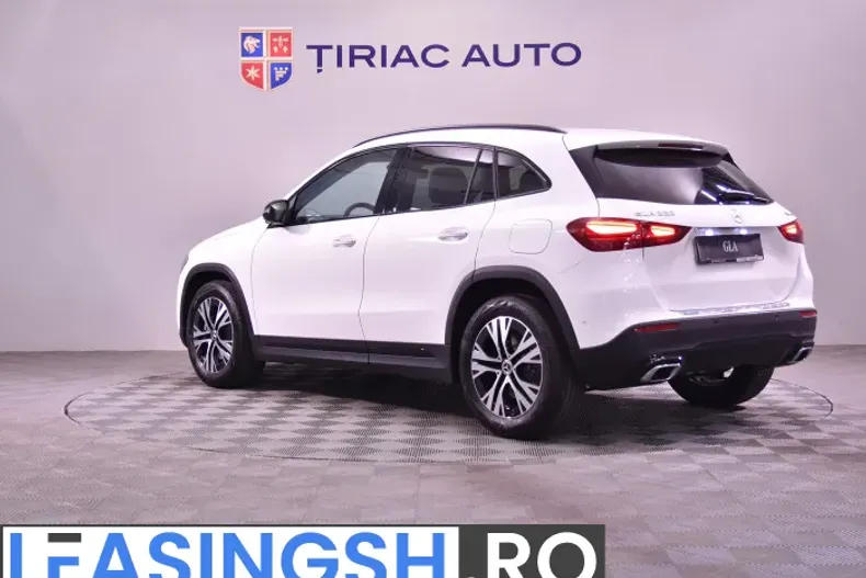 Mercedes-Benz GLA din 2025 cu 3.000 km - oferta MER207278 - foto 3