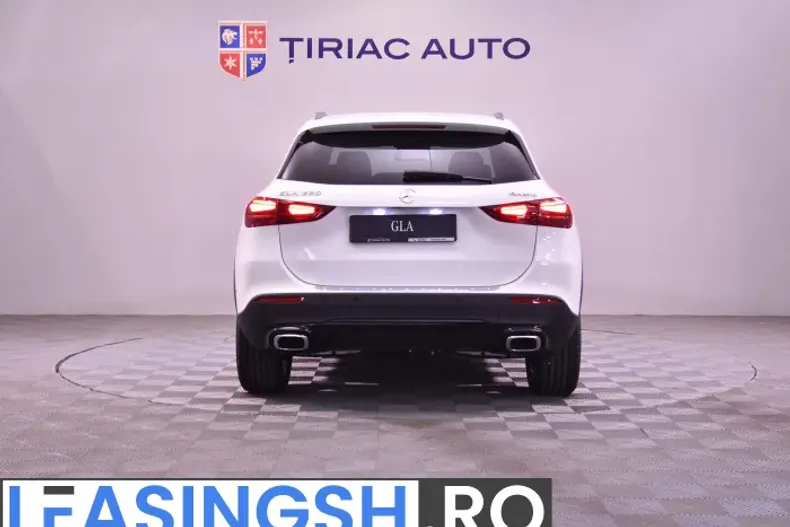 Mercedes-Benz GLA din 2025 cu 3.000 km - oferta MER207278 - foto 4