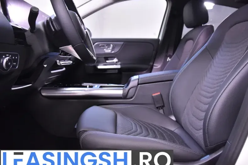 Mercedes-Benz GLA din 2025 cu 3.000 km - oferta MER207278 - foto 12