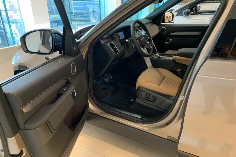 Land Rover Discovery din 2025 cu 700 km - oferta LAN207279 - foto 8