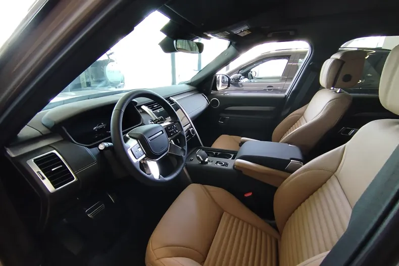 Land Rover Discovery din 2025 cu 600 km - oferta LAN207281 - foto 3