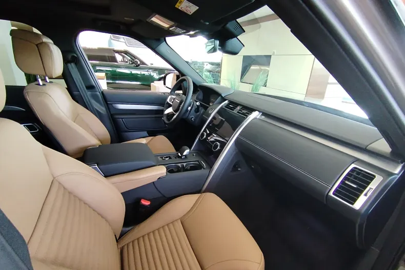 Land Rover Discovery din 2025 cu 600 km - oferta LAN207281 - foto 9