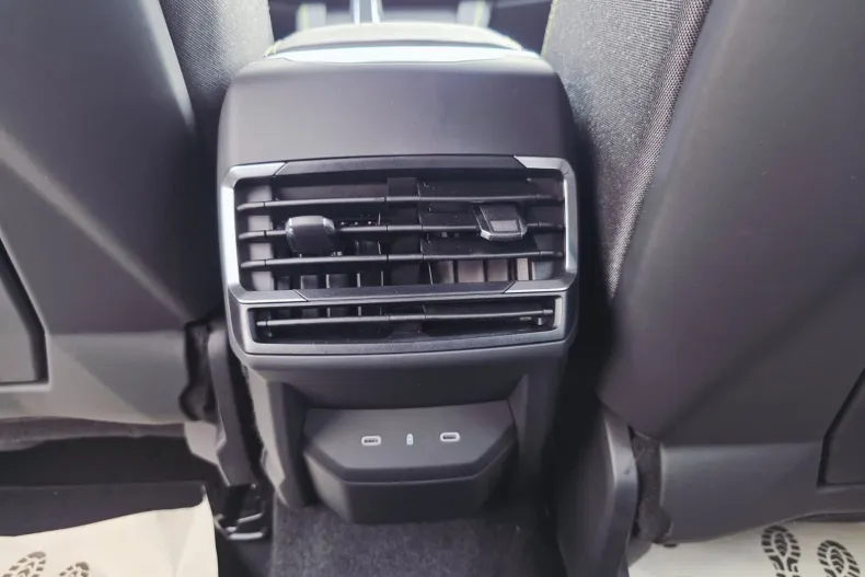 Lynk & Co 01 din 2025 cu 50 km - oferta LYN207286 - foto 7