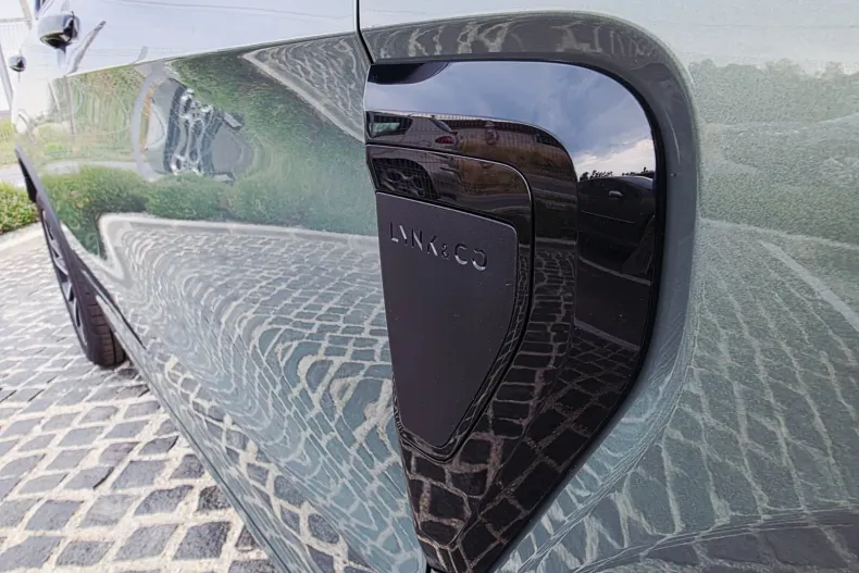 Lynk & Co 01 din 2025 cu 50 km - oferta LYN207286 - foto 33