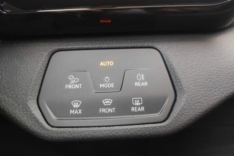 Volkswagen ID.4 din 2021 cu 77.439 km - oferta VOL207288 - foto 23