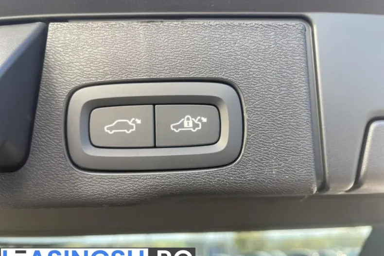 Volvo XC60 din 2025 cu 1 km - oferta VOL207289 - foto 22