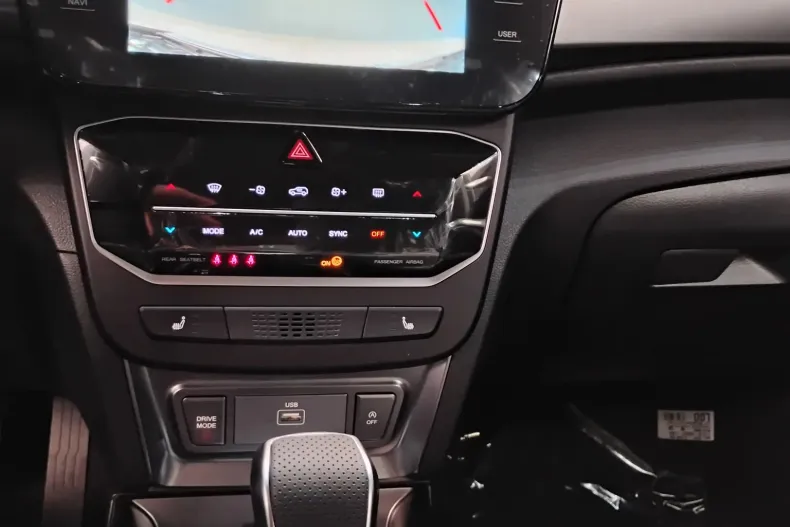 Ssangyong Tivoli din 2024 cu 2 km - oferta SSA207290 - foto 6