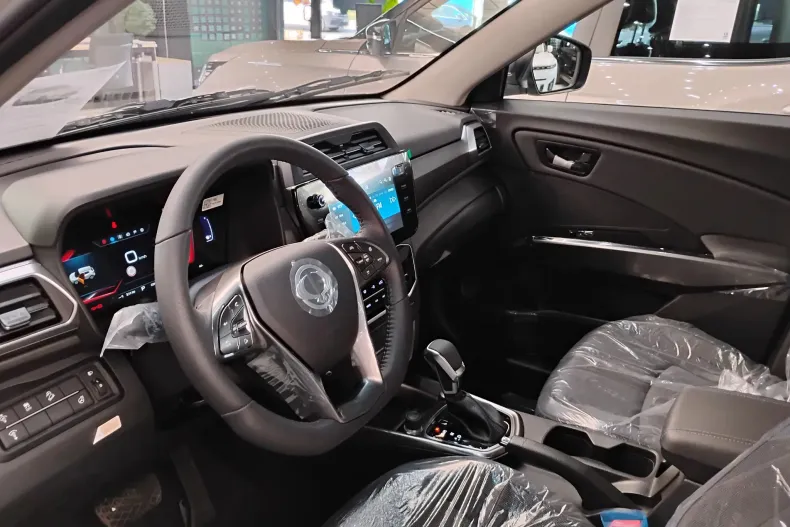 Ssangyong Tivoli din 2024 cu 2 km - oferta SSA207290 - foto 7