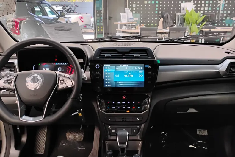 Ssangyong Tivoli din 2024 cu 2 km - oferta SSA207290 - foto 14