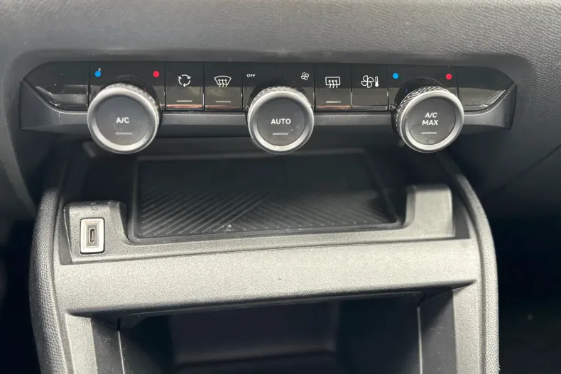 Citroën C4 din 2021 cu 156.000 km - oferta CIT207298 - foto 21