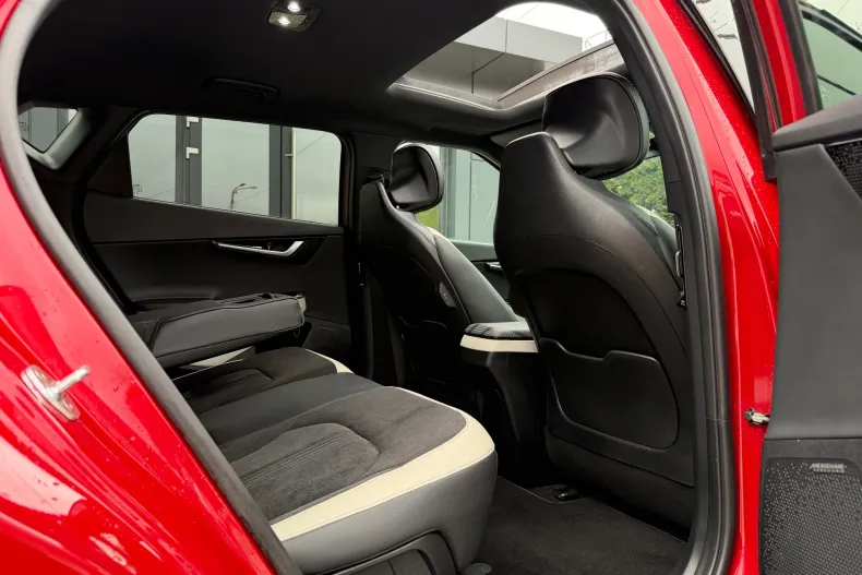 Kia EV6 din 2022 cu 132.900 km - oferta KIA207300 - foto 5