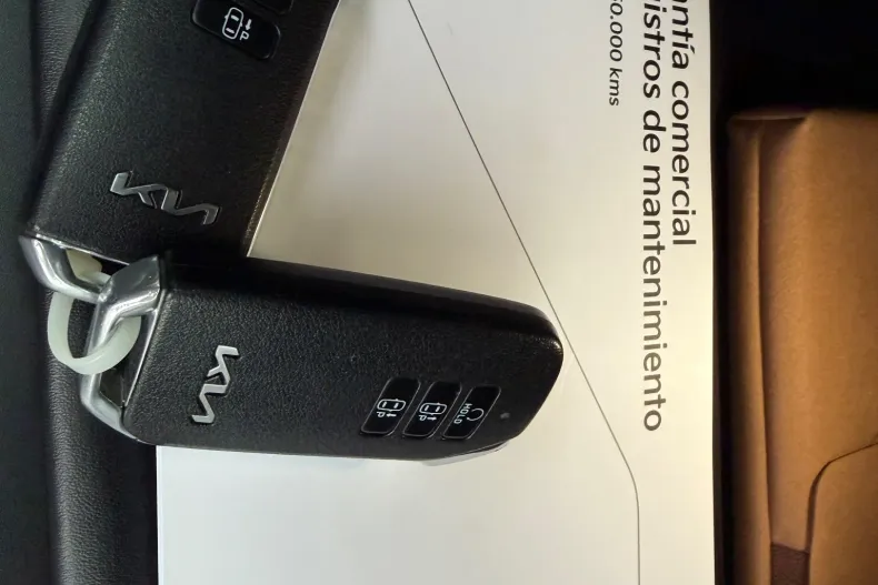 Kia EV6 din 2022 cu 132.900 km - oferta KIA207300 - foto 29