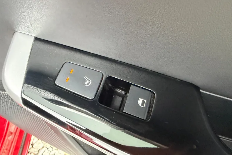 Kia EV6 din 2022 cu 132.900 km - oferta KIA207300 - foto 35