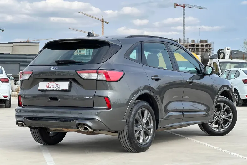 Ford Kuga din 2023 cu 123.000 km - oferta FOR207302 - foto 3