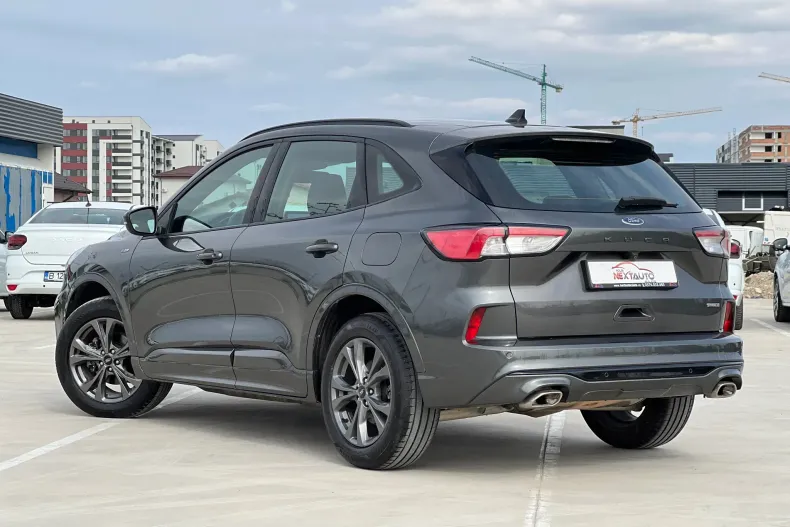 Ford Kuga din 2023 cu 123.000 km - oferta FOR207302 - foto 4