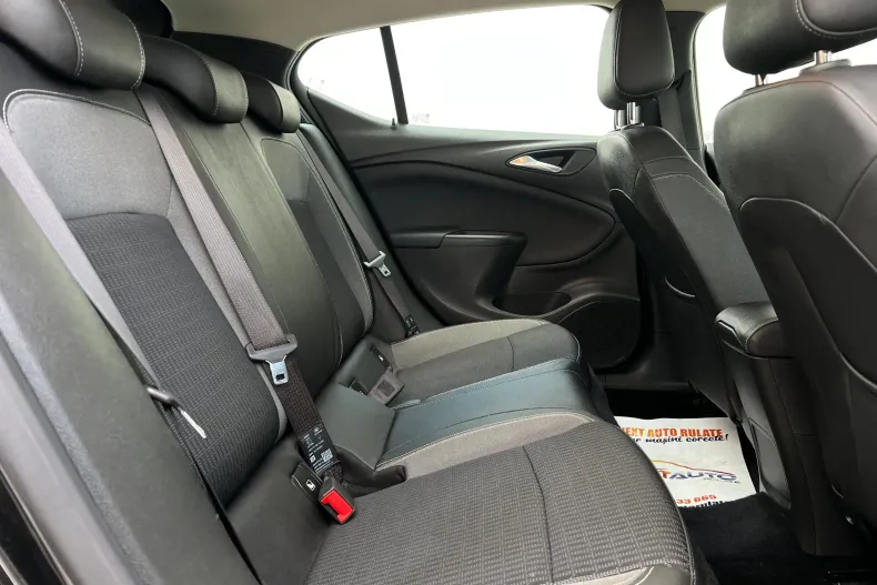 Opel Astra din 2020 cu 142.000 km - oferta OPE207309 - foto 7